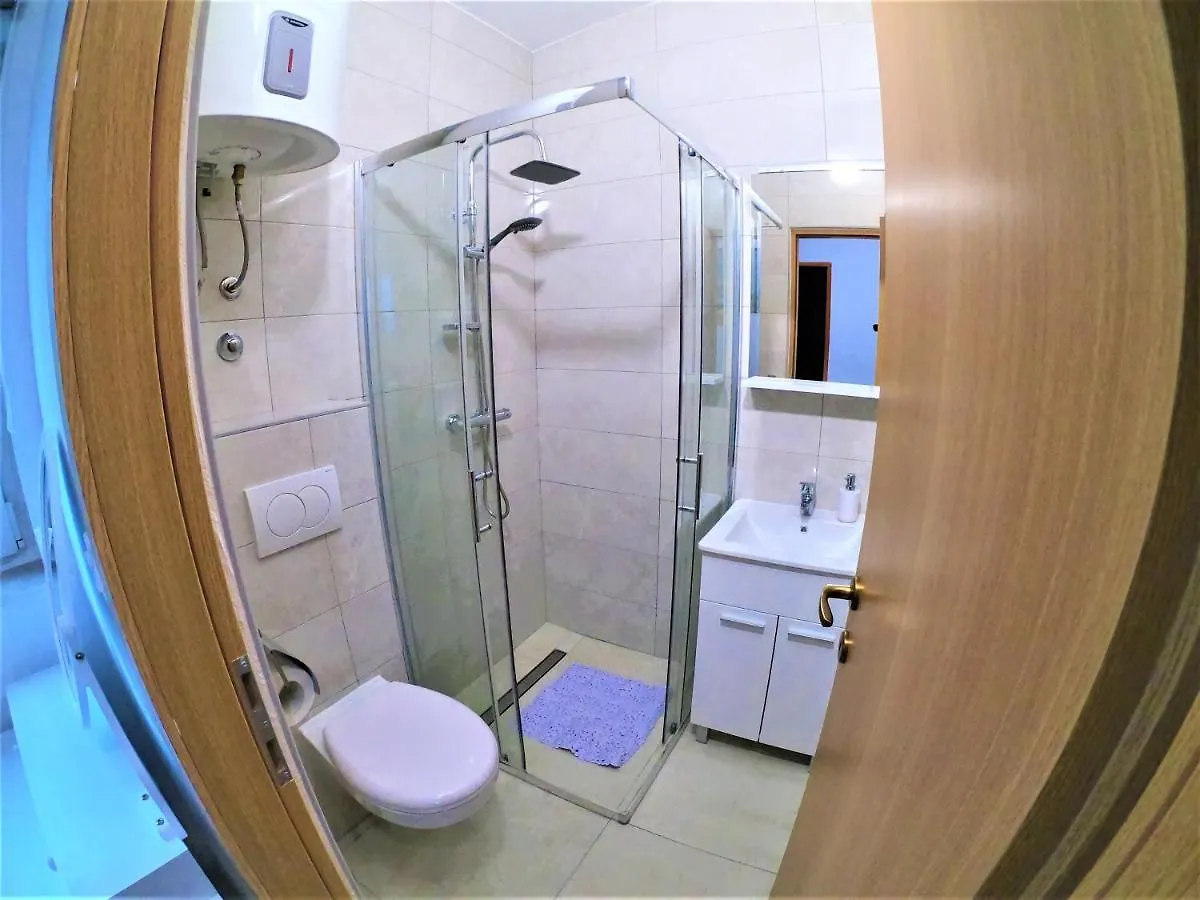 Apartman Tina Ražanac Croatie